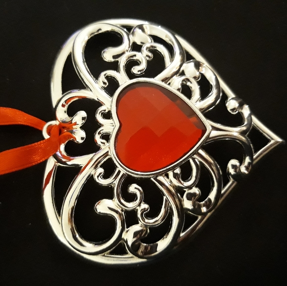 Lenox Gemmed Heart Ornament - Ornate Silver Tone Metal + Red Acrylic Jewel - Picture 7 of 8